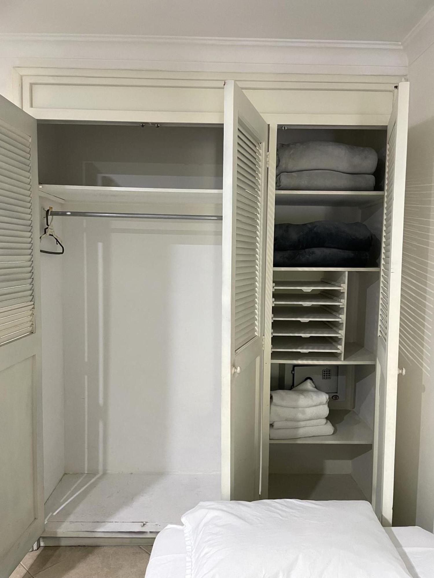 Hotel Prince Plaza Μεντεγίν Εξωτερικό φωτογραφία
