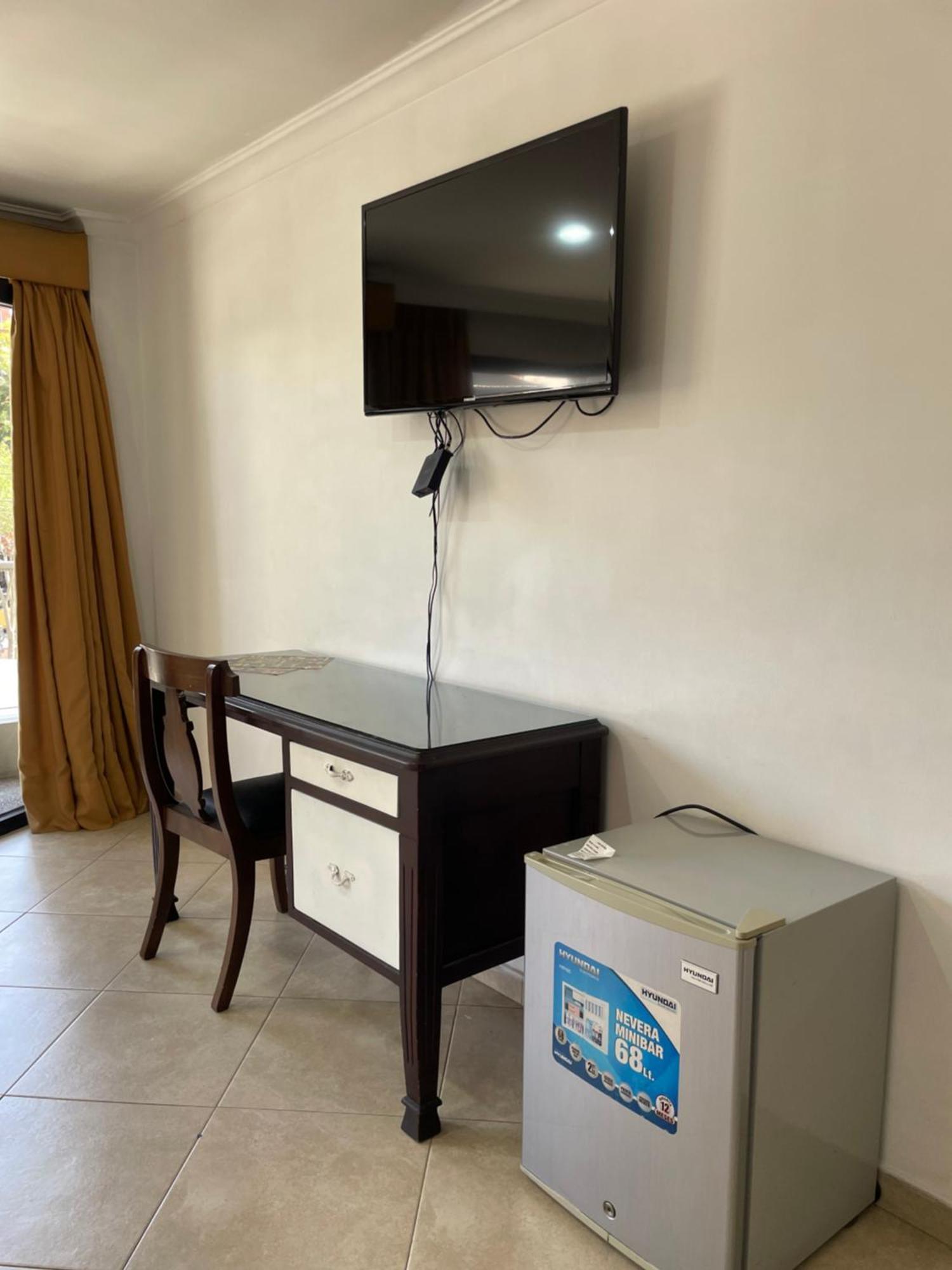 Hotel Prince Plaza Μεντεγίν Εξωτερικό φωτογραφία